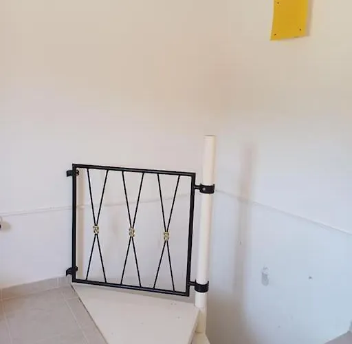 Nyaraló George House Paliúri