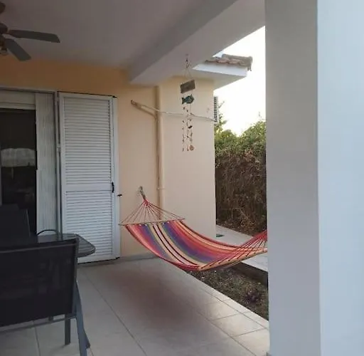 Nyaraló George House *